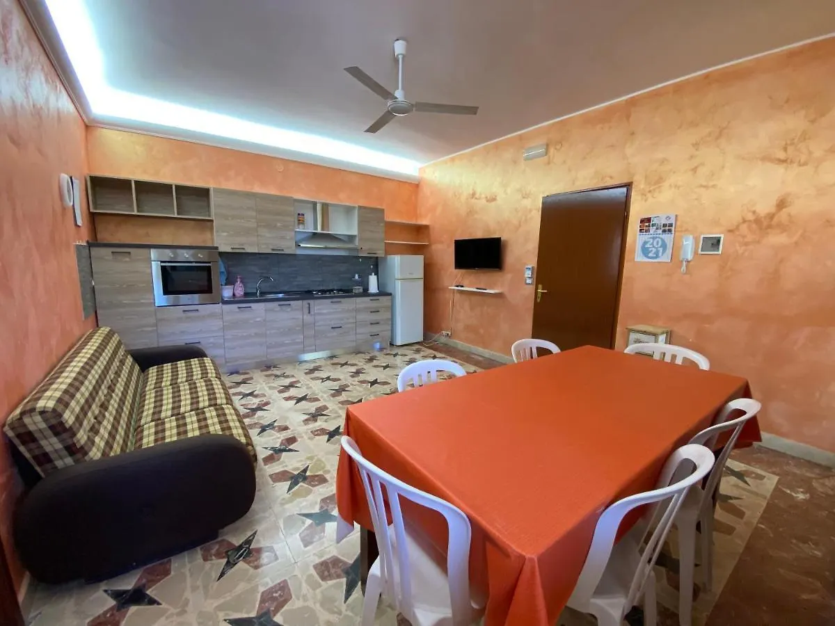 Holiday home 200M From The Sea - Large Private Patio With Bbq Villa Triscina